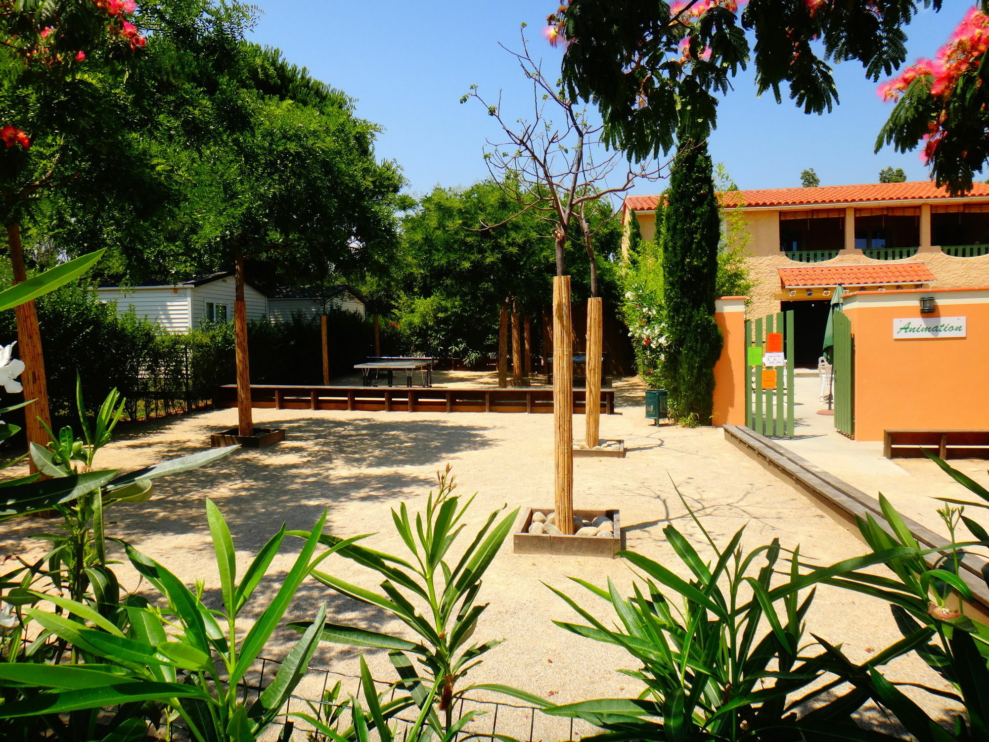 Parque de Campismo La Pinede Enchantee